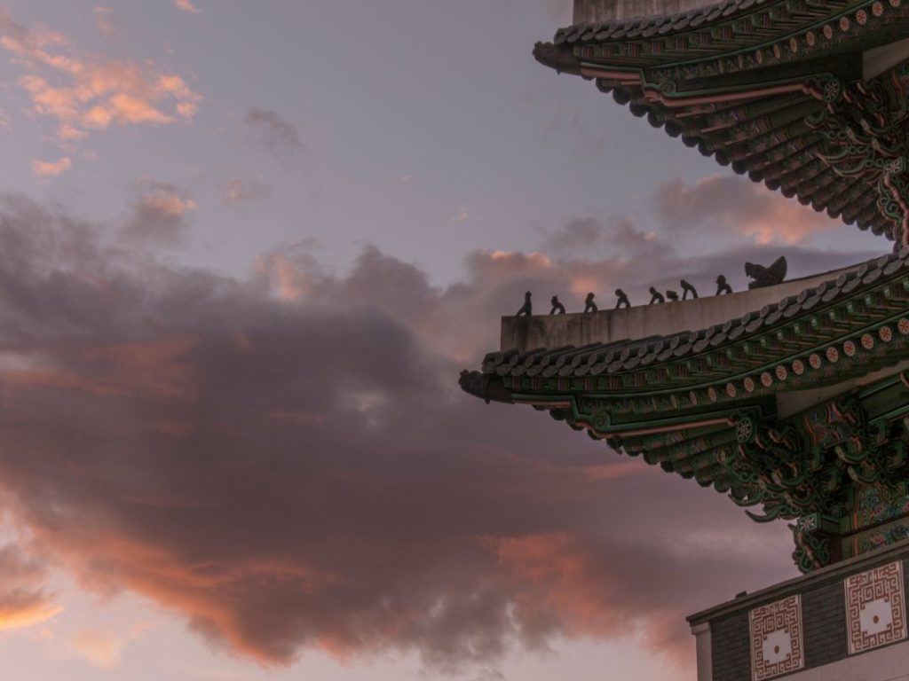 경복궁 추녀마루 10신상