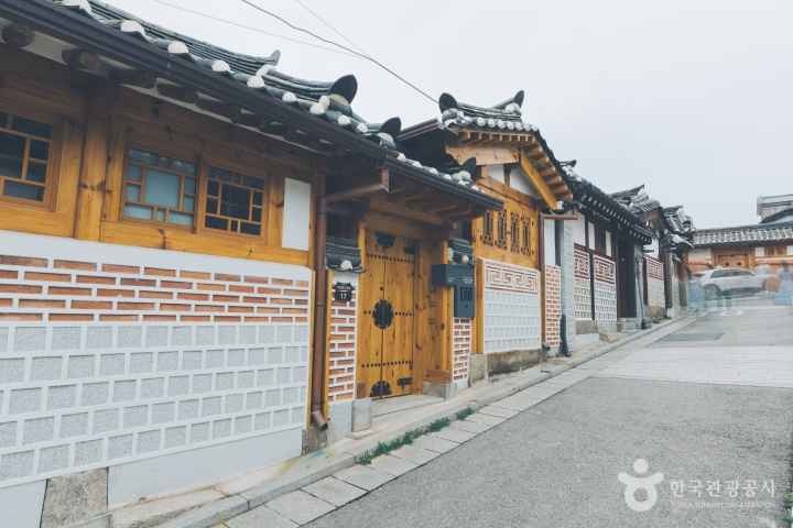 케데헌 배경지 북촌한옥마을 골목