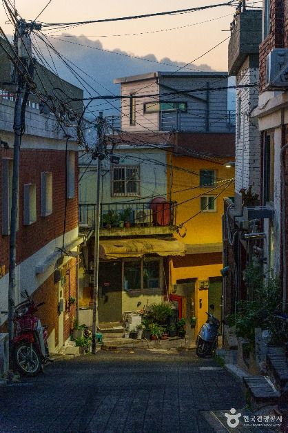 이화벽화마을 골목 풍경